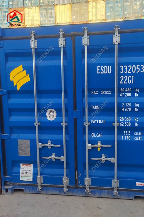 Close the container door